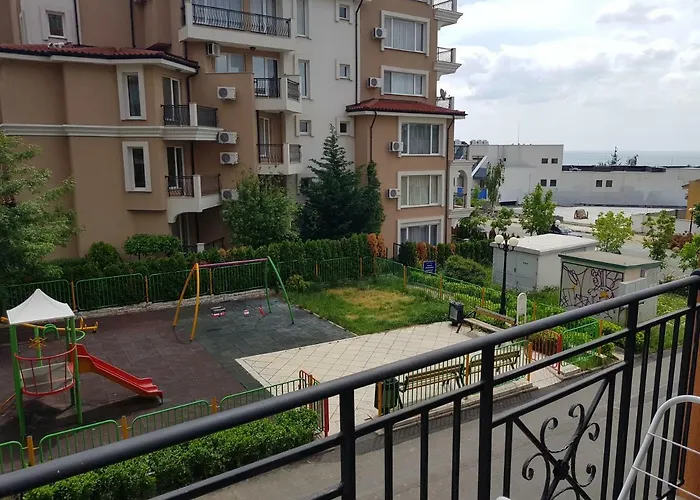 Victorio Lux * Sveti Vlas